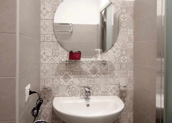 בית הארחה Domus Iuliae