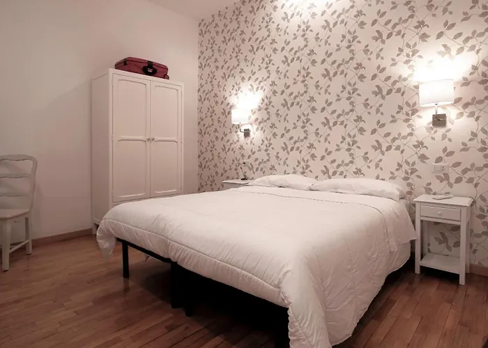 Domus Iuliae בית הארחה 4*